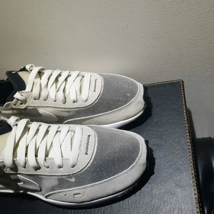 [BUNJANG] Nike WS Day Break Beige Sneakers 240 / 나이키 WS 데이 브레이크 베이지  스니커즈 240