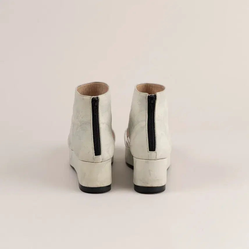 [SOLD OUT] 플랫아파트먼트 한복 모티브 웨지힐 부츠 240
