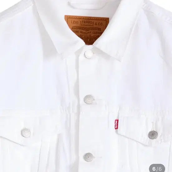[SOLD OUT] 리바이스 화이트 트러커(새상품)
