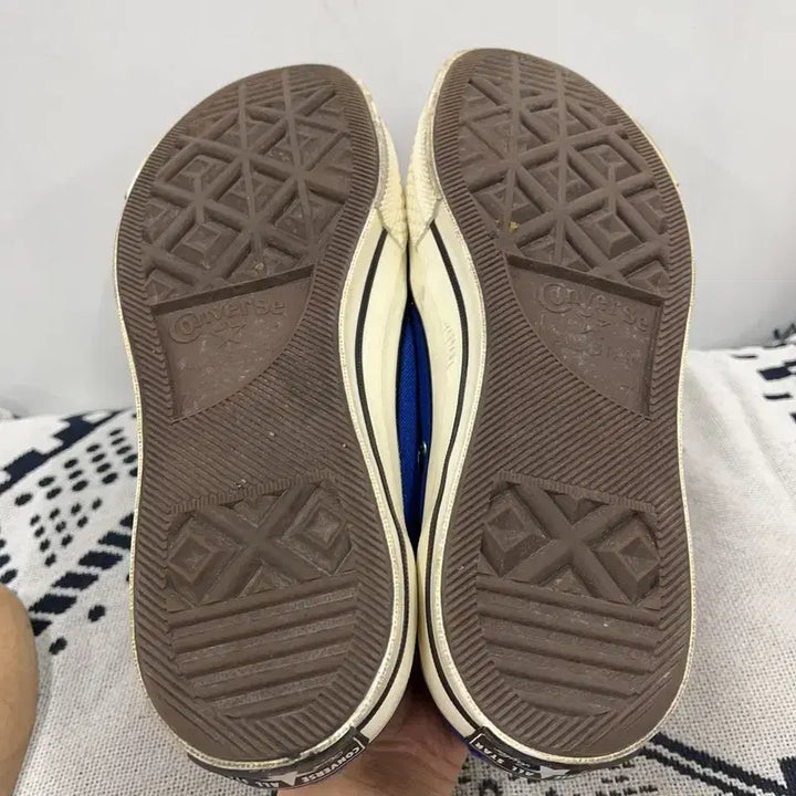 [BUNJANG] Converse Chuck 70 Low Blue Sneakers 260 / 컨버스 척70 로우 블루 스니커즈 260 X00160