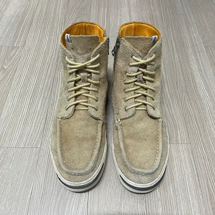 [BUNJANG] Visvim x Sophnet 7 Hole Moc Toe Beige Suede Boots / visvim x sophnet 7hole moc toe