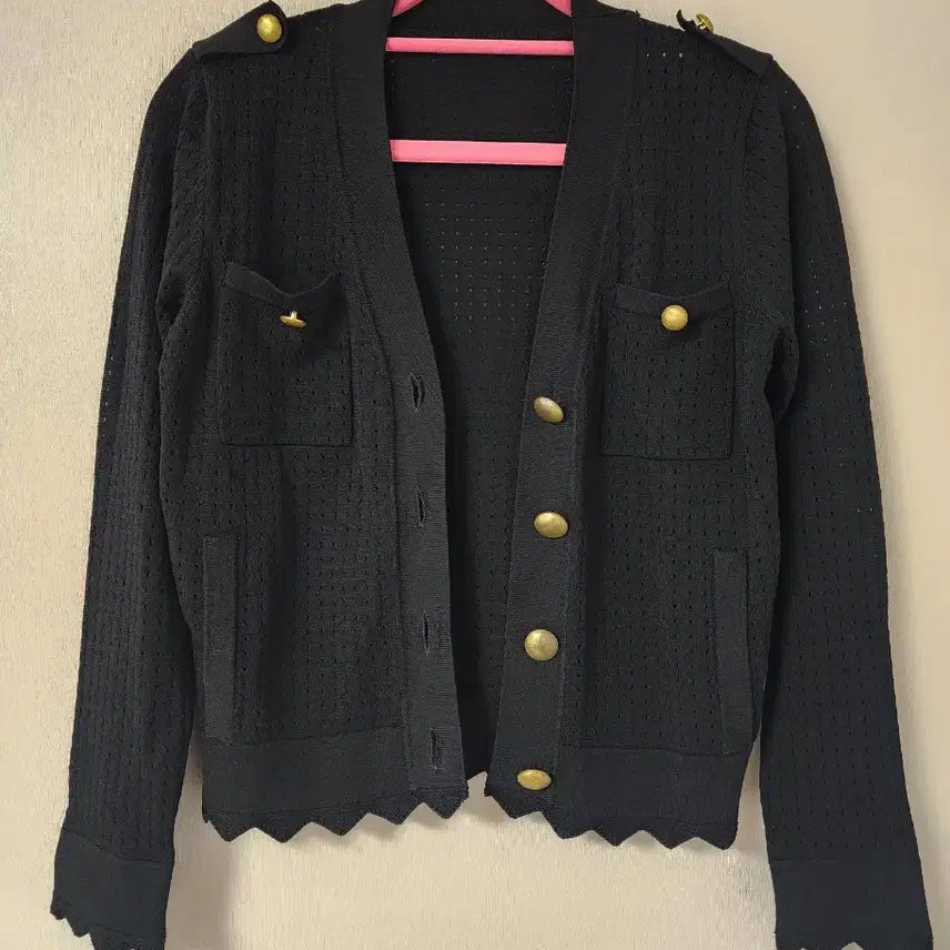 [BUNJANG] Premium Black Cardigan with Gold Trim (Free Size) / 금장장식 프리미엄 블랙가디건(프리사이즈)