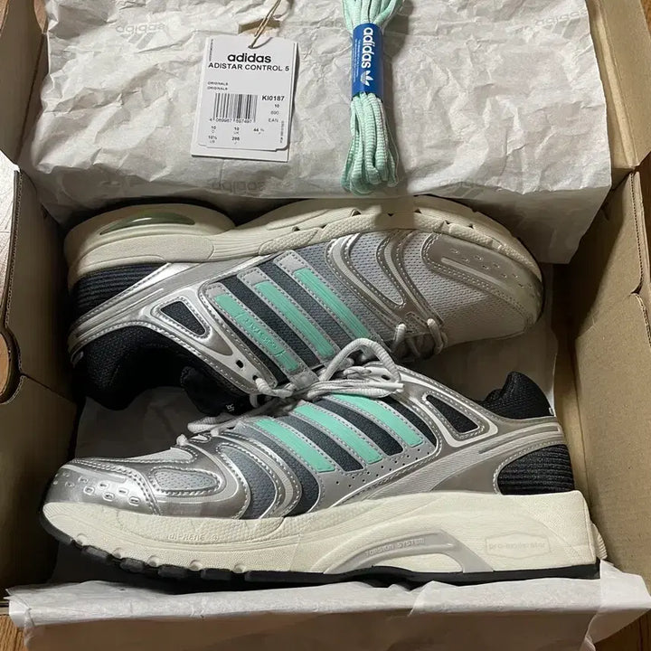 [BUNJANG] Adidas Adistar Control 5 White:Clear Mint Sneakers / 아디다스 아디스타 컨트롤5 화이트:클리어민트 285