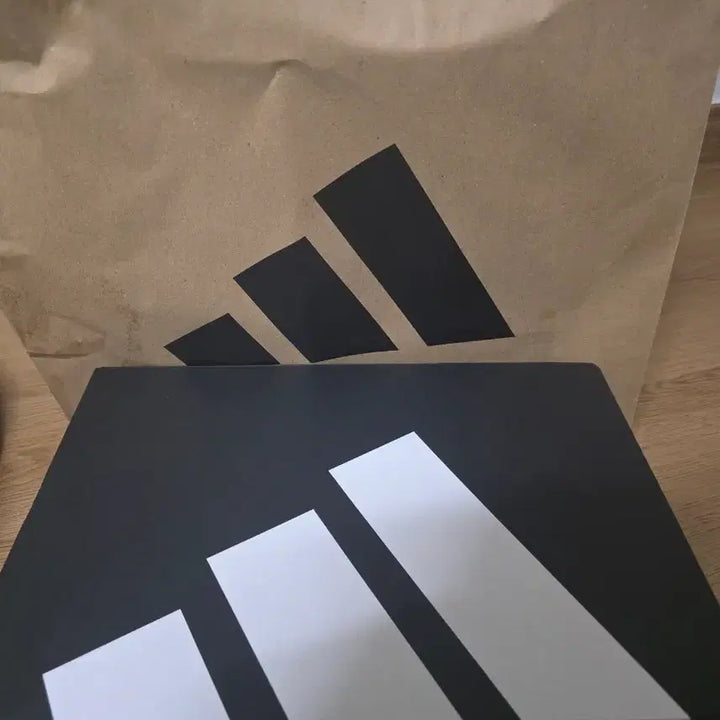 [SOLD OUT] 아디다스 아디제로 블랙/핑크 운동화 남성275