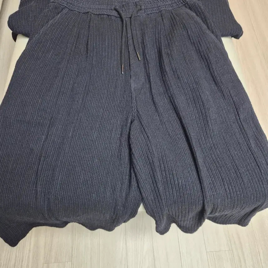 [BUNJANG] 준지 25ss 코튼 블렌디드 준므플리세 맨투맨/팬츠 셋업(M/46) / 준지 25ss 블렌디드 코튼 스트라이프 준므플리세 셋업(M/46)