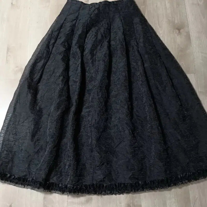 [BUNJANG] Black Pattern Flare Long Skirt / 패턴무늬 블랙 플레어 롱 스커트