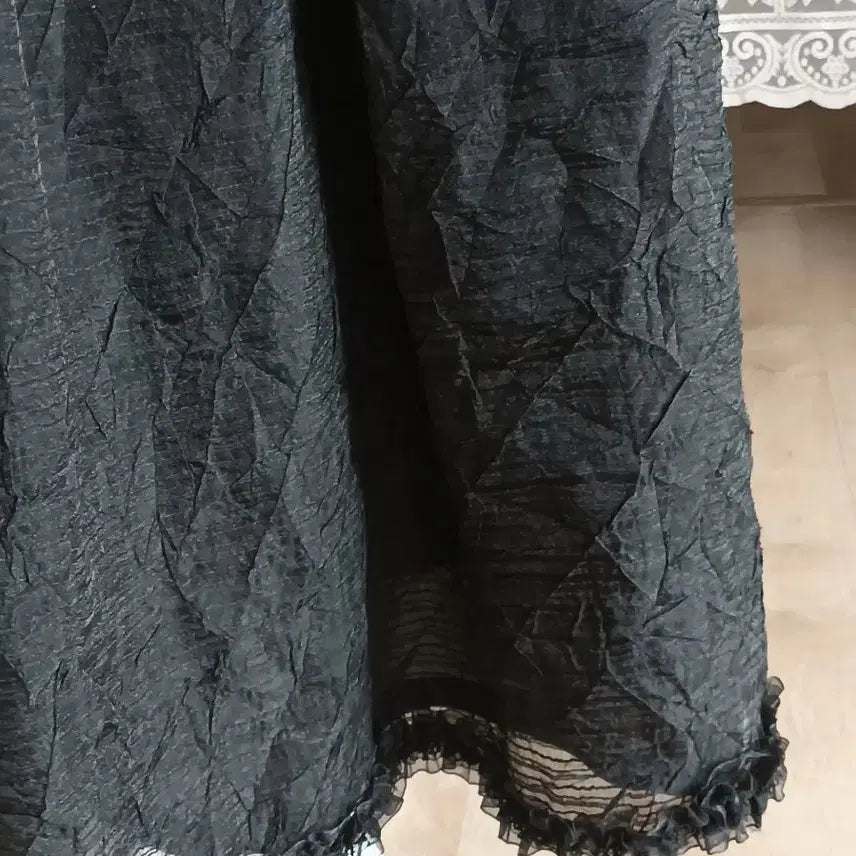 [BUNJANG] Black Pattern Flare Long Skirt / 패턴무늬 블랙 플레어 롱 스커트
