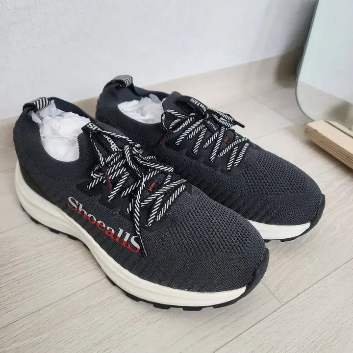 [BUNJANG] Shuols Hiking Shoes (Size 245) Brand New / 슈올스 운동화 (사이즈245) 새상품