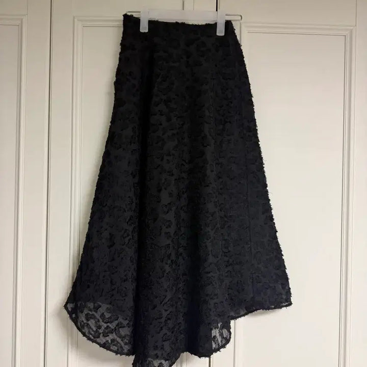 [BUNJANG] Raon Company Museela Black Skirt / 라온컴퍼니 (뮤제라) 블랙 스커트