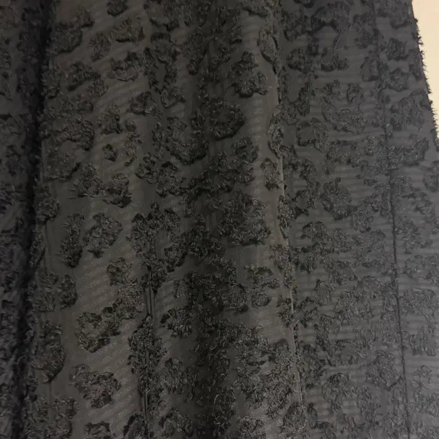 [BUNJANG] Raon Company Museela Black Skirt / 라온컴퍼니 (뮤제라) 블랙 스커트