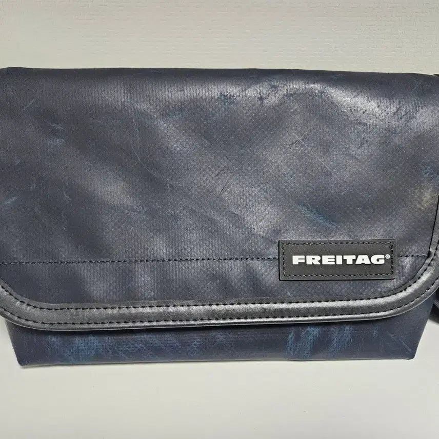 [BUNJANG] Freitag Hawaii Five-O Shoulder Bag / 프라이탁 하와이파이브오 하파오