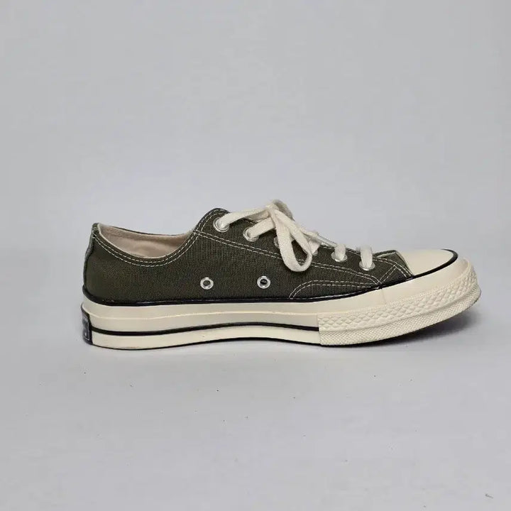[BUNJANG] Converse Chuck Taylor 70s Olive Green Low Sneakers / 컨버스 척테일러 70s 올리브 그린 로우 스니커즈 250.ㄱ