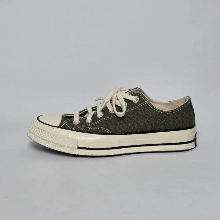 [BUNJANG] Converse Chuck Taylor 70s Olive Green Low Sneakers / 컨버스 척테일러 70s 올리브 그린 로우 스니커즈 250.ㄱ