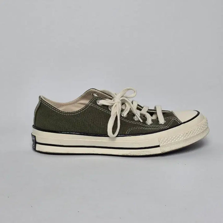 [BUNJANG] Converse Chuck Taylor 70s Olive Green Low Sneakers / 컨버스 척테일러 70s 올리브 그린 로우 스니커즈 250.ㄱ