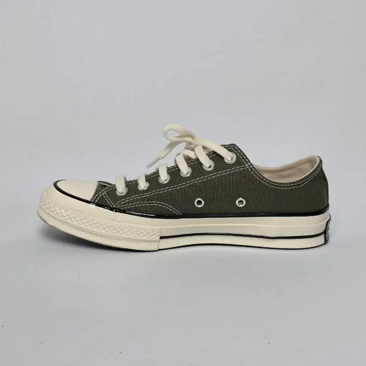 [BUNJANG] Converse Chuck Taylor 70s Olive Green Low Sneakers / 컨버스 척테일러 70s 올리브 그린 로우 스니커즈 250.ㄱ