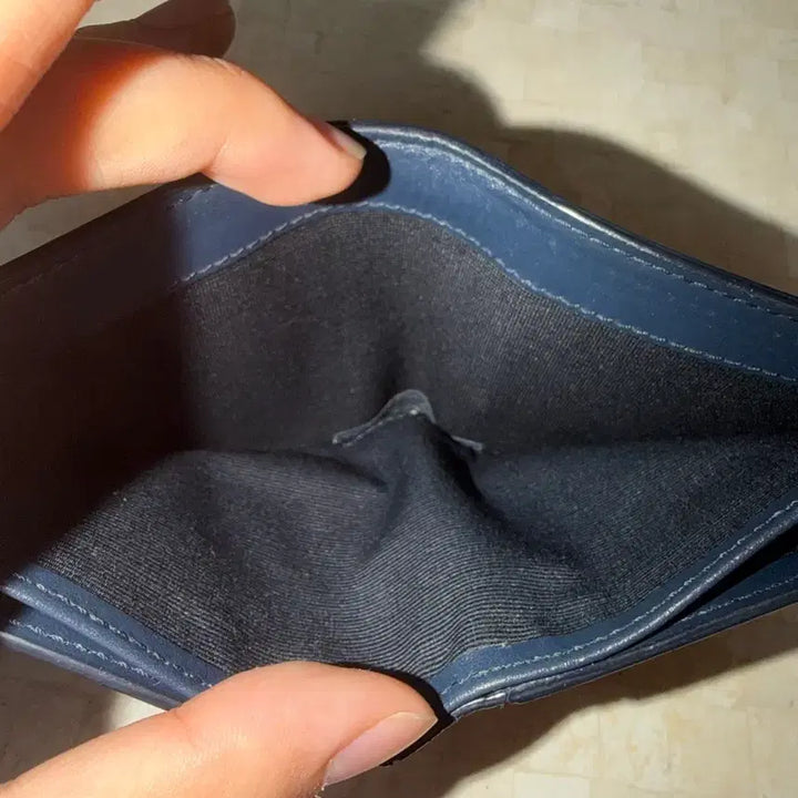 [BUNJANG] Celine Grain Calfskin Bifold Wallet / (정품) A급 급처 셀린느 그레인드 카프스킨 반지갑 네이비 판매
