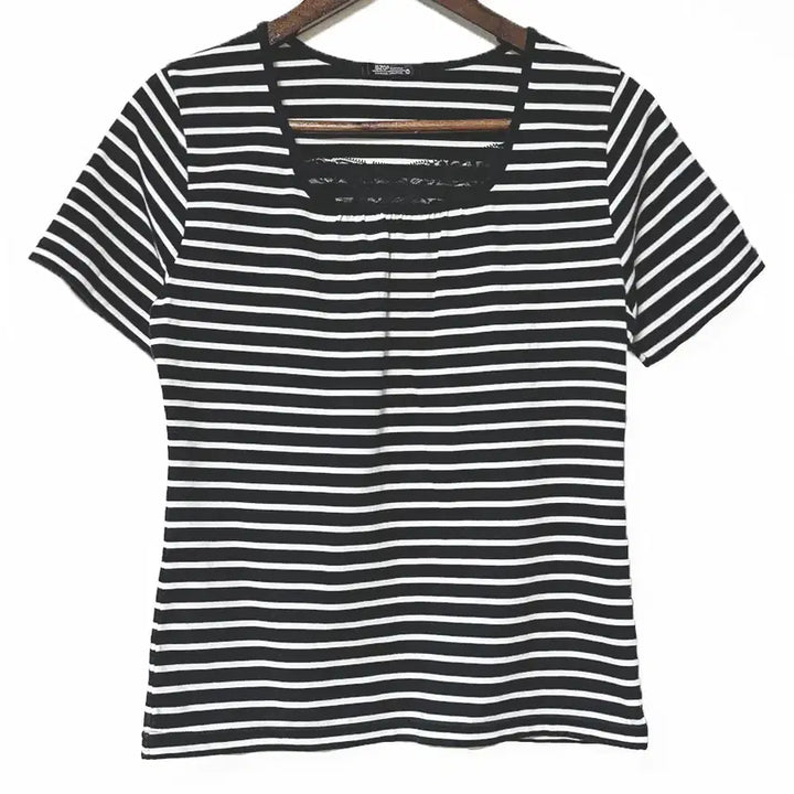 [SOLD OUT] 일본빈티지 레이스사각넥 단가라스트라이프반팔티블랙모리걸하구미룩갸루y2k히피
