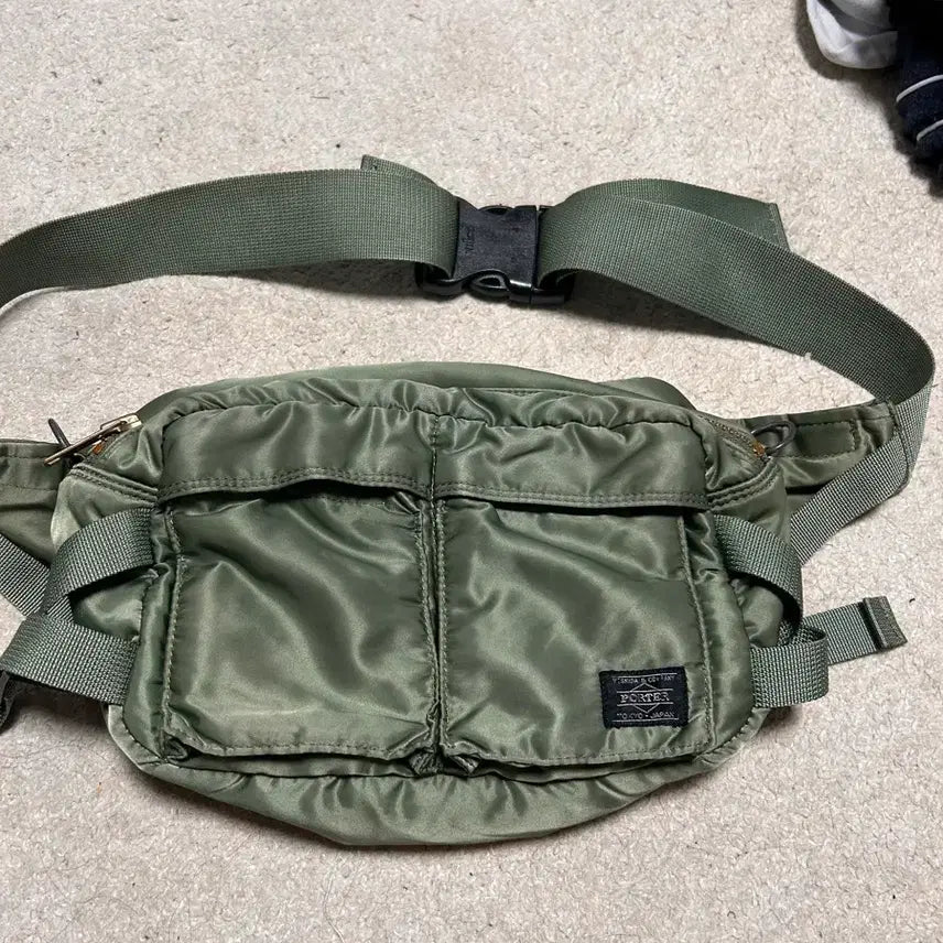 [BUNJANG] Yoshida Porter Waist Bag, Sage Color / 요시다포터 웨이스트백 세이지 컬러