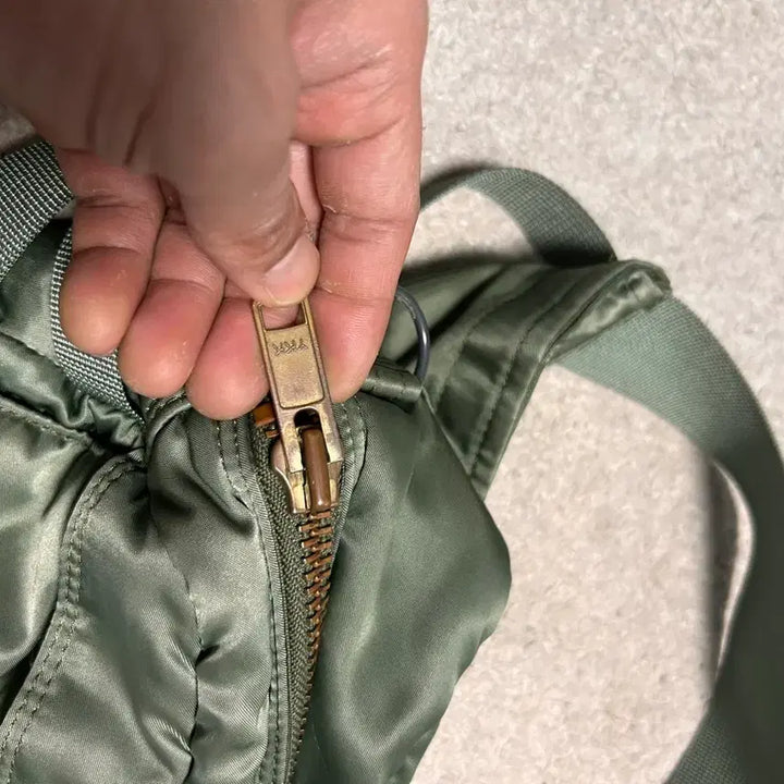 [BUNJANG] Yoshida Porter Waist Bag, Sage Color / 요시다포터 웨이스트백 세이지 컬러