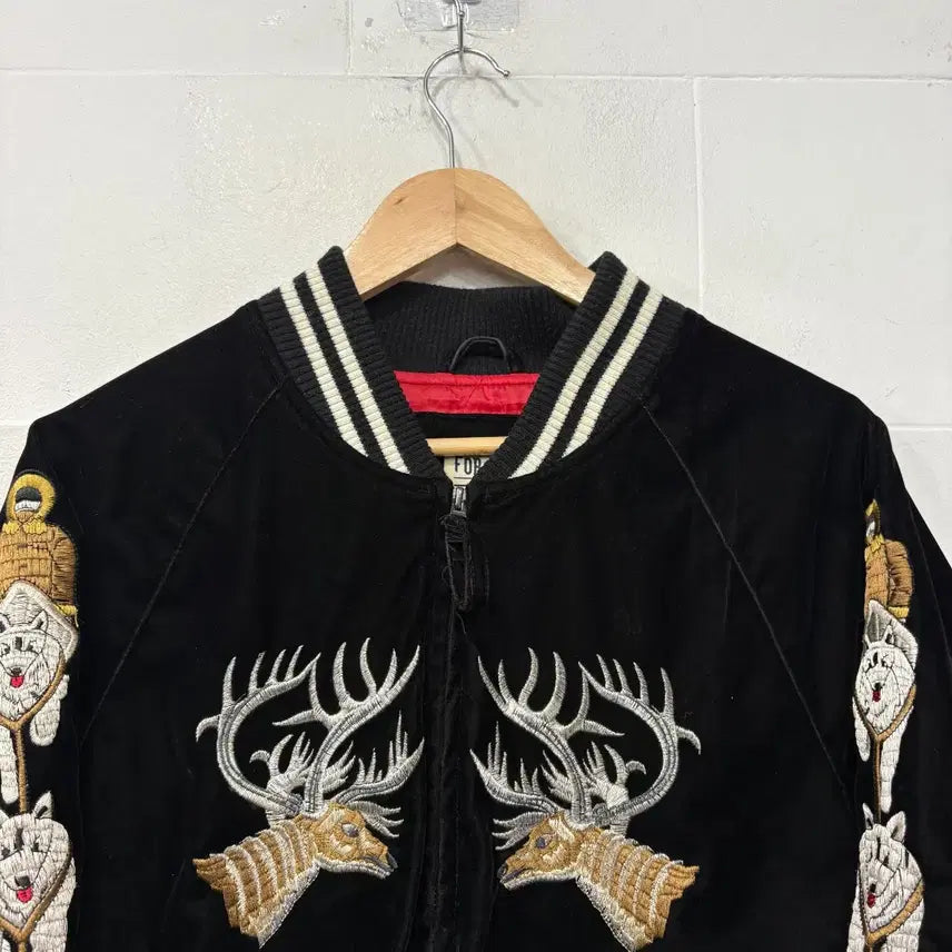 [BUNJANG] Madness Alaska Oriental Wolf &amp; Deer Embroidered Sukajan Jacket / 매드니스 알레스카 오리엔탈 자스 스카잔