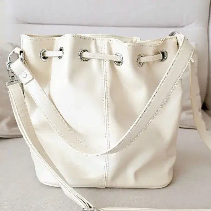 [BUNJANG] Chain Bucket Bag Ivory / (새상품) 체인 버킷백 아이보리 / 토트백 숄더백 크로스백
