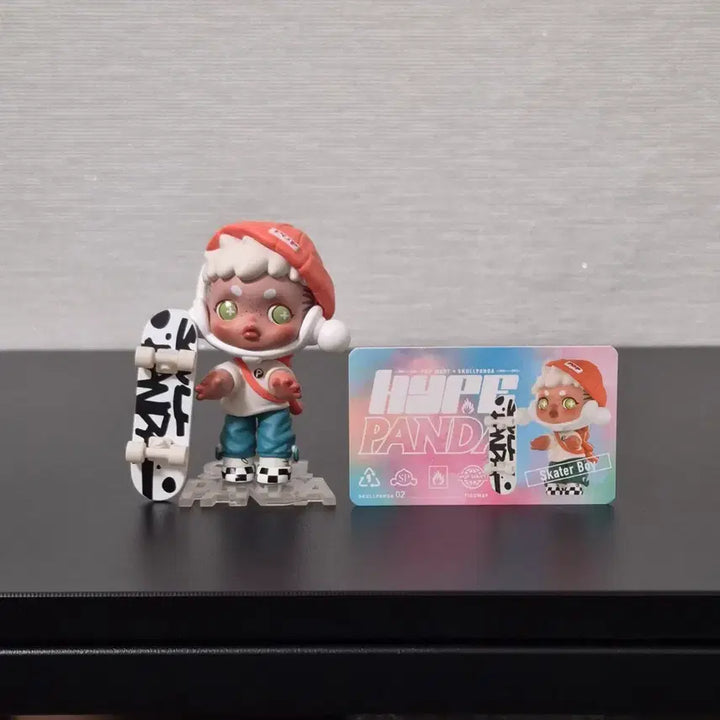 [BUNJANG] Pop Mart Skullpanda Hype Panda Series Skater Boy Figure / [팝마트] 8.6cm 스컬판다 피규어 2탄 하이프 판다 스케이터 보이
