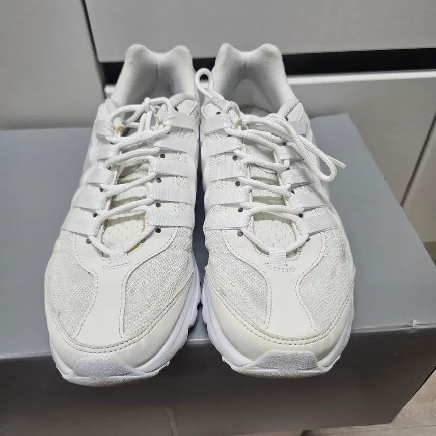 [BUNJANG] Nike Air Max VG-R White Sneakers / :275나이키 에어맥스 VG-R 흰색 운동화  -849
