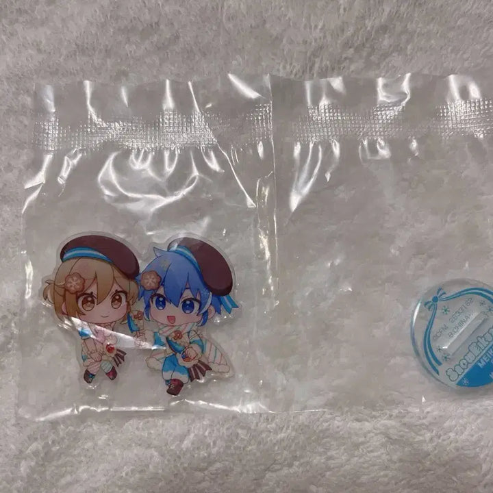 [BUNJANG] Vocaloid Snow Miku MEIKO &amp; KAITO Acrylic Stand / 보컬로이드 스노우미쿠 메이코&amp;카이토 아크릴 스탠드
