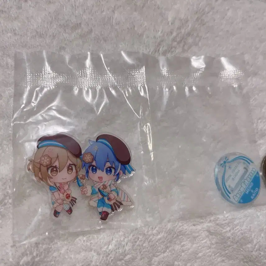 [BUNJANG] Vocaloid Snow Miku MEIKO &amp; KAITO Acrylic Stand / 보컬로이드 스노우미쿠 메이코&amp;카이토 아크릴 스탠드