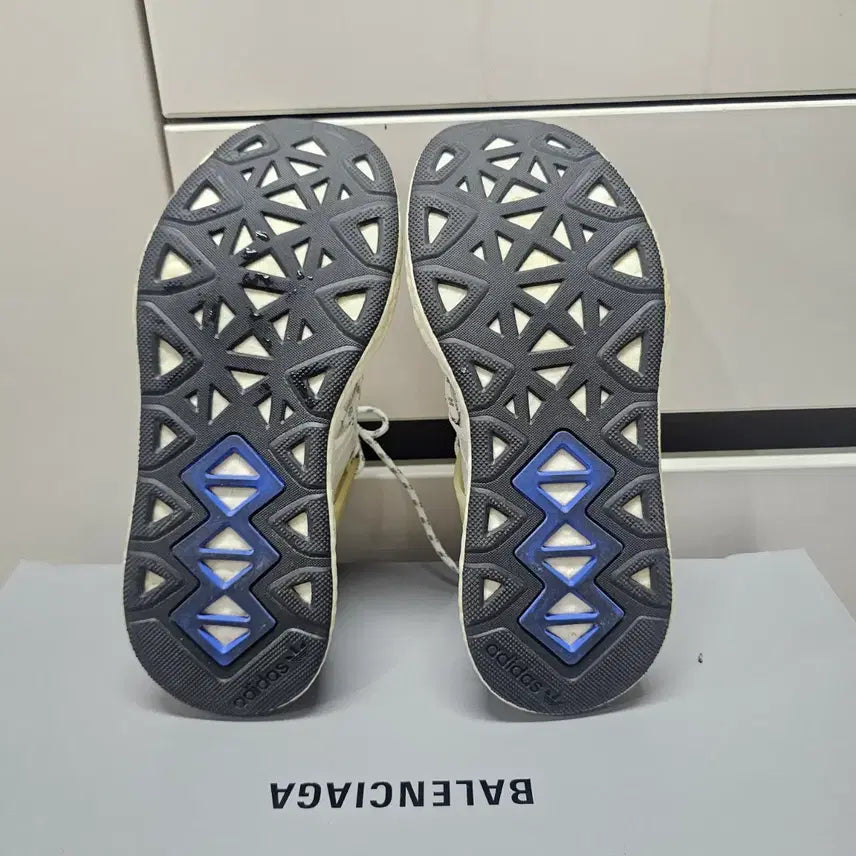 [BUNJANG] Adidas Originals Arkhyn Sneakers / 225 아디다스 오리지널스 알킨  -851