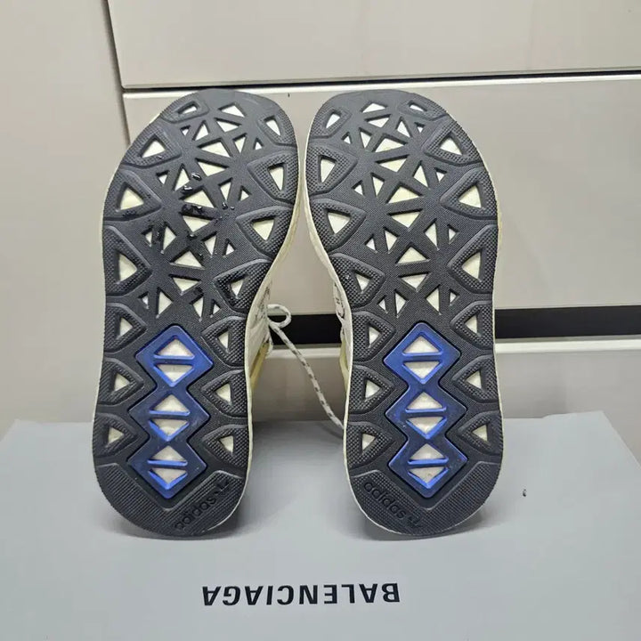 [BUNJANG] Adidas Originals Arkhyn Sneakers / 225 아디다스 오리지널스 알킨  -851