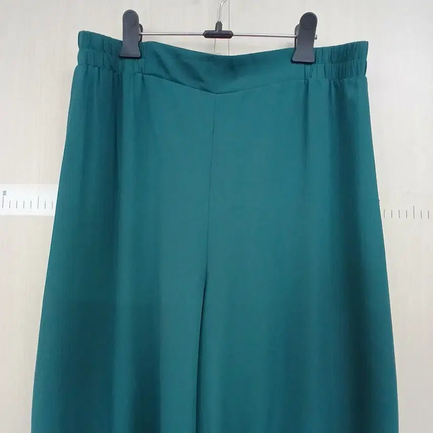 [BUNJANG] Emerald Green Wide Leg Slacks Women&