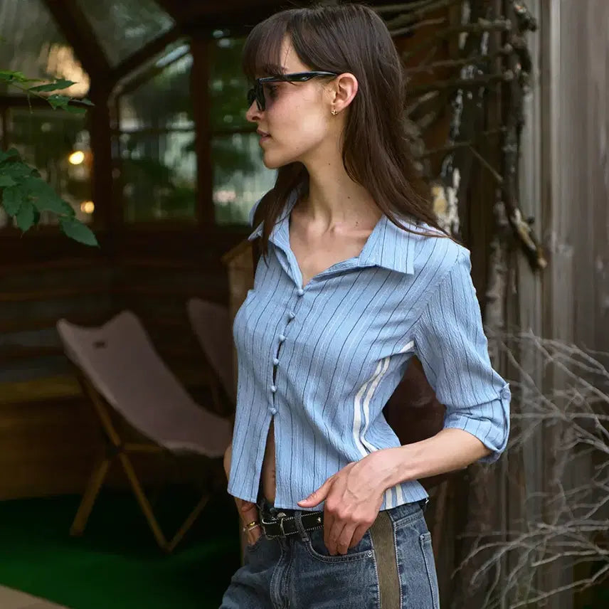 [BUNJANG] BITTER CELLS Fiction Line Blouse Sky Blue / 비터셀즈(BITTER CELLS) 픽션 라인 블라우스 55