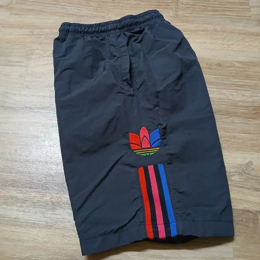 [BUNJANG] Adidas Nylon Woven Shorts / ADIDAS 아디다스 나일론 우븐 반바지 쇼츠 밴딩
