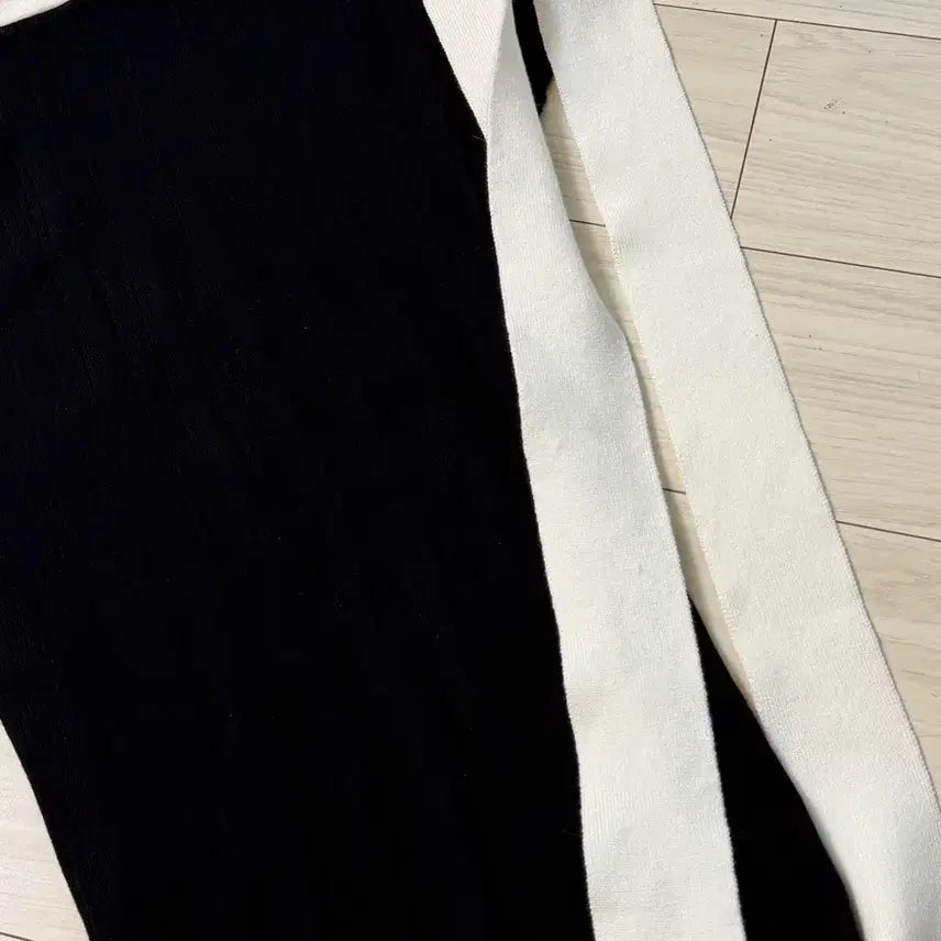 [BUNJANG] Ribbon Tie Knit New / 리본 타이 니트 새상품