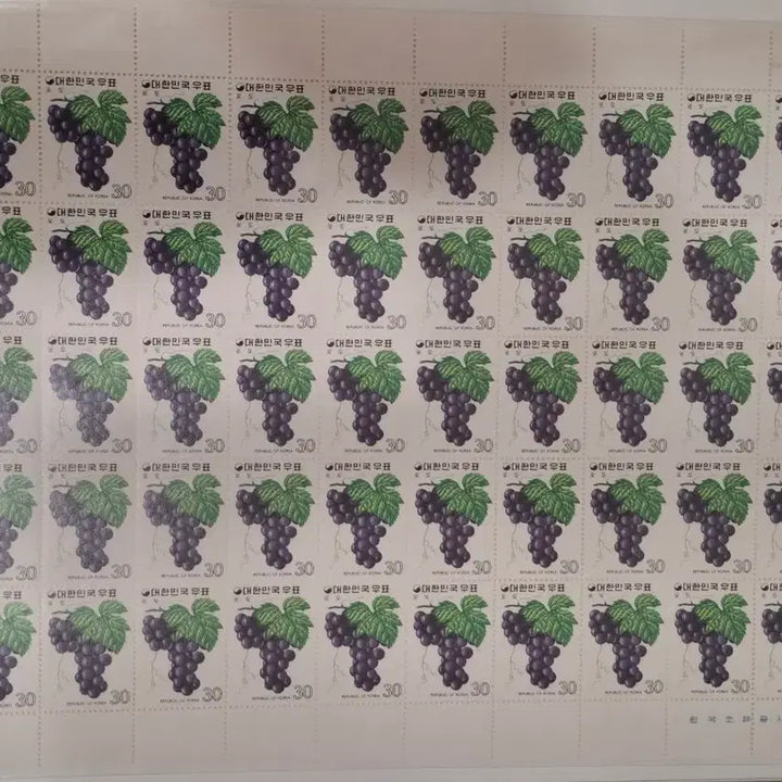 [BUNJANG] Korean Fruit Series Stamp Collection (1973-1974) / (2관/A1) 1973년 한국 과실시리즈전지1-10집 할인적용(K9)저렴
