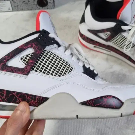 [BUNJANG] Nike Air Jordan 4 Flight Nostalgia Sneakers / 나이키 에어 조던 4 플라이트 노스텔지아 280