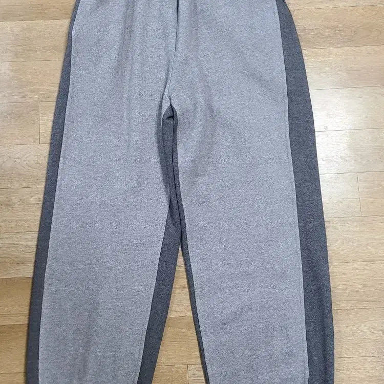 [BUNJANG] Lude Two-Tone Sweatpants Grey/Charcoal / 러드 투톤 스웻팬츠 그레이/차콜