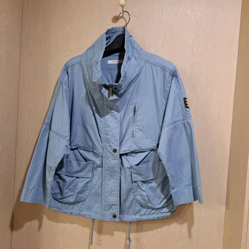 [BUNJANG] HUM Sky Blue Windbreaker Jumper Size 66 / HUM 하늘색 바람막이 점퍼사이즈66