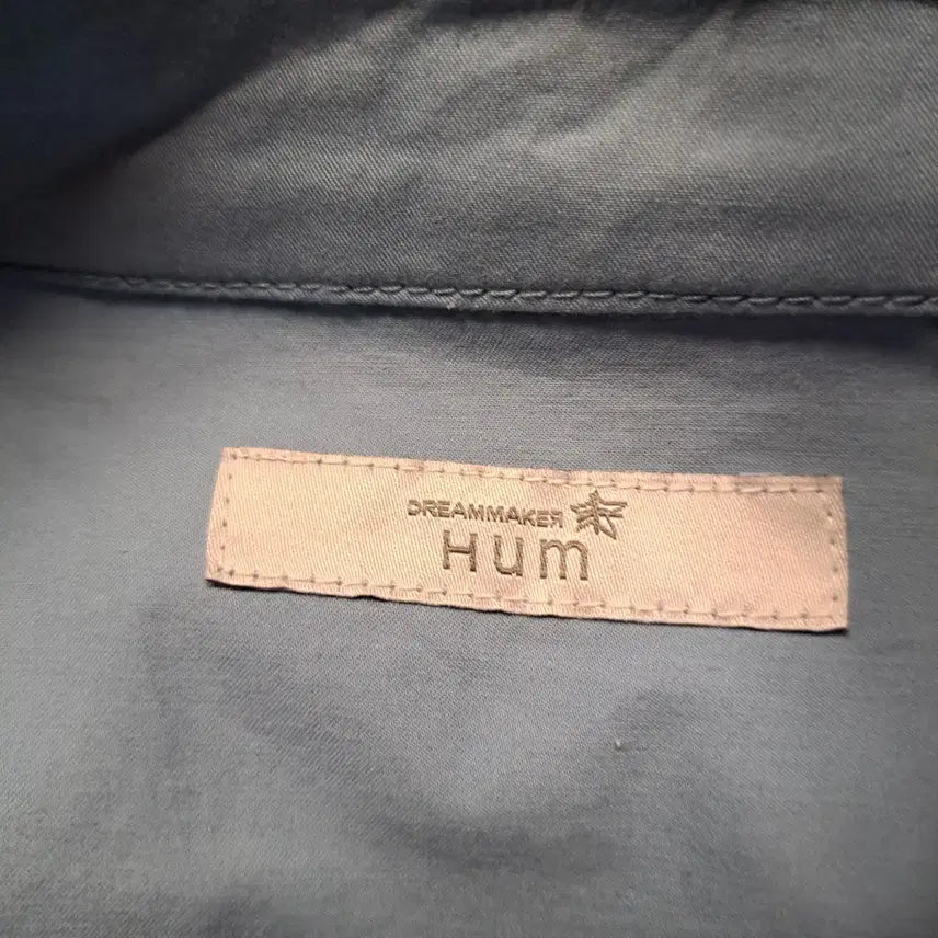[BUNJANG] HUM Sky Blue Windbreaker Jumper Size 66 / HUM 하늘색 바람막이 점퍼사이즈66
