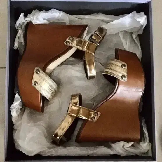 [BUNJANG] Vera Wang Wedge Sandals / (220-225) 베라왕 정품 플랫폼 웻지 샌들