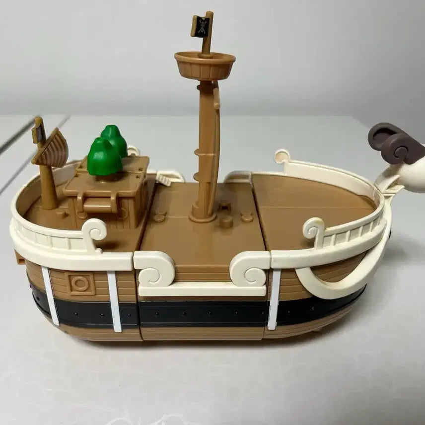 [BUNJANG] One Piece Going Merry Figure / 원피스 피규어 고잉메리호