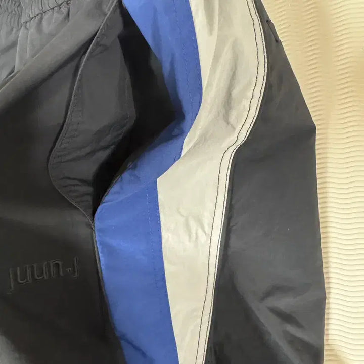 [BUNJANG] Juun.J Color Block Sporty Track Pants Black / 준지 컬러 블록 스포티 트랙 팬츠 블랙 48 JC5321P825