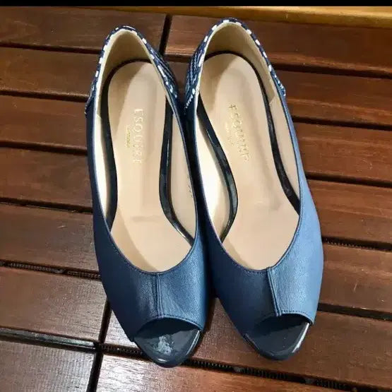 [BUNJANG] Esquire Navy Open-Toe Women&