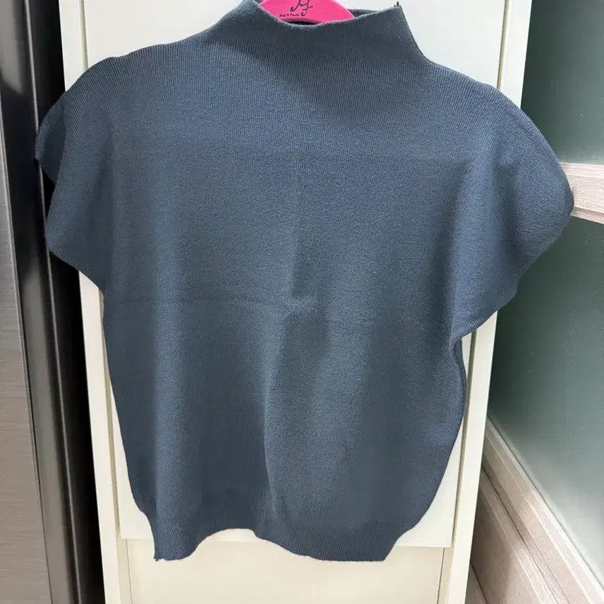 [BUNJANG] Leine Navy Short-Sleeve Knit New / 렌느 네이비 반팔 니트 새제품