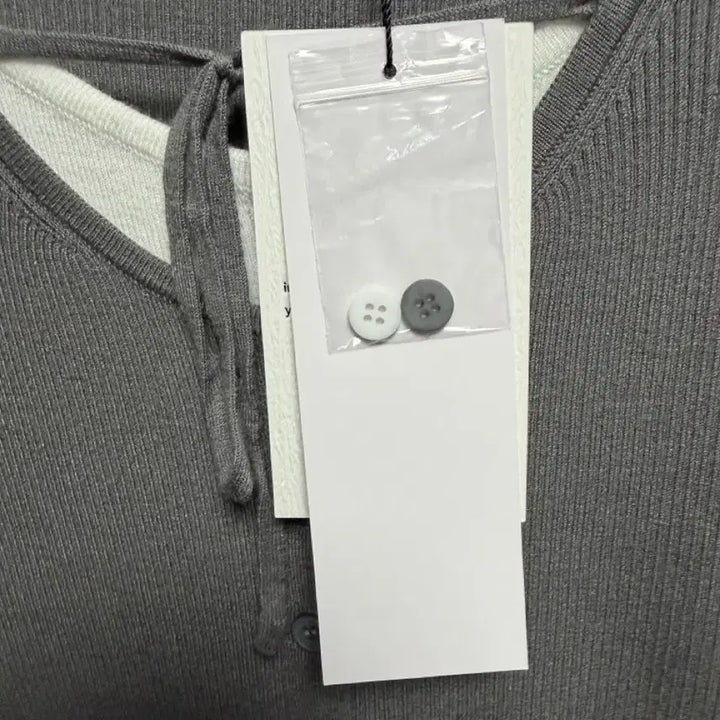 [BUNJANG] General Idea Charcoal Cardigan / 제너럴아이디어 차콜 가디건 새상품 택포함