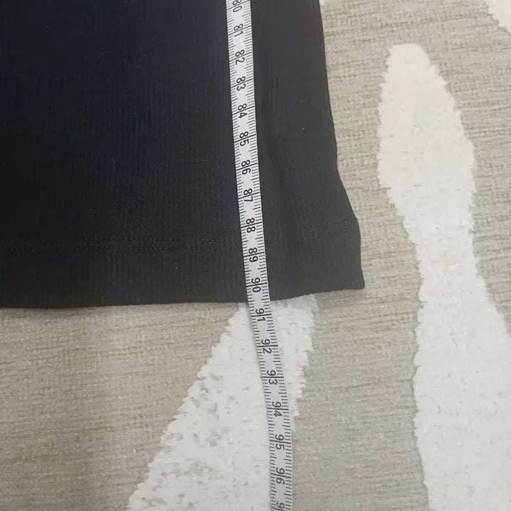 [BUNJANG] HELMUT LANG Cutout Turtleneck Long Slim Dress / 핼무트랭 HELMUT LANG 블랙 컷아웃 터틀넥 롱 슬림 원피스