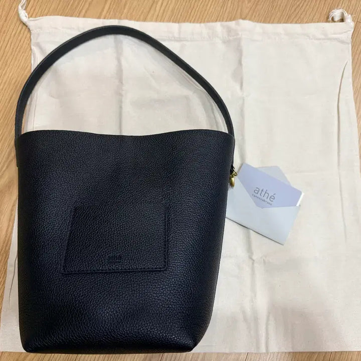 [BUNJANG] Atelier Vanessa Bruno Panier Bucket Bag S Black / 아떼 바네사브루노 파니에 버킷백 S 블랙