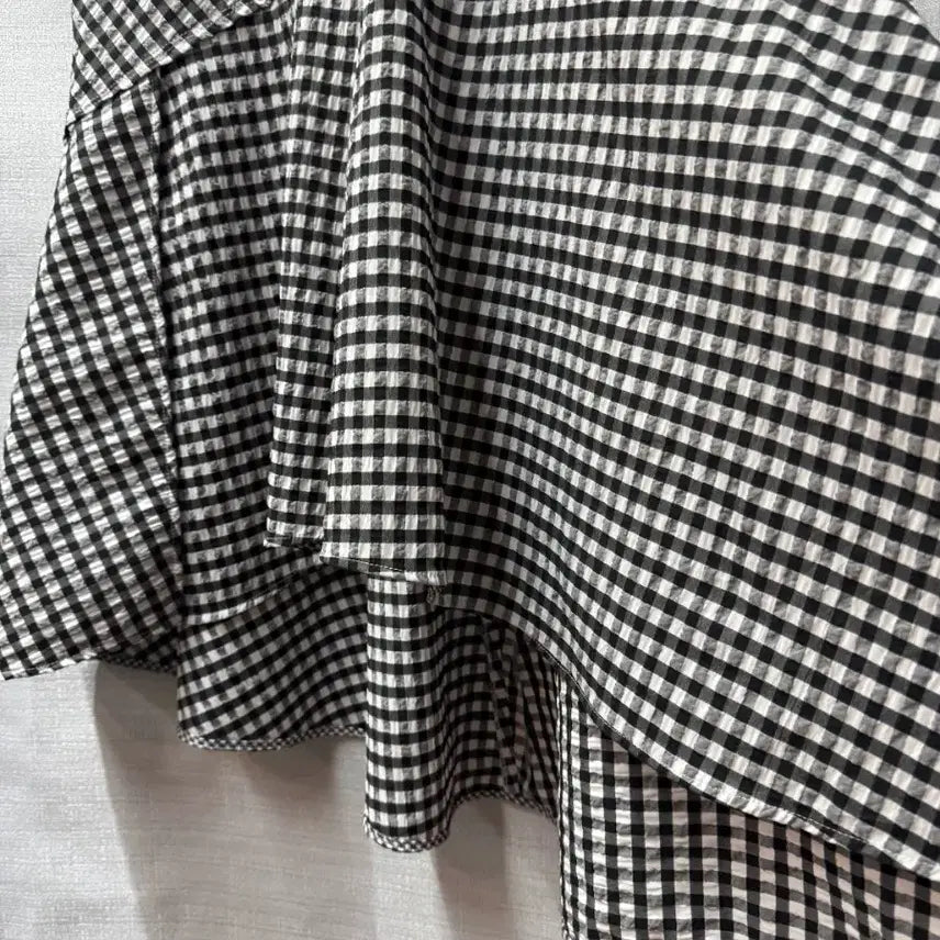 [BUNJANG] System Gingham Check Asymmetrical Long Skirt (Size 26-27) / 시스템 깅엄 체크 언발 롱 스커트 (26~27)