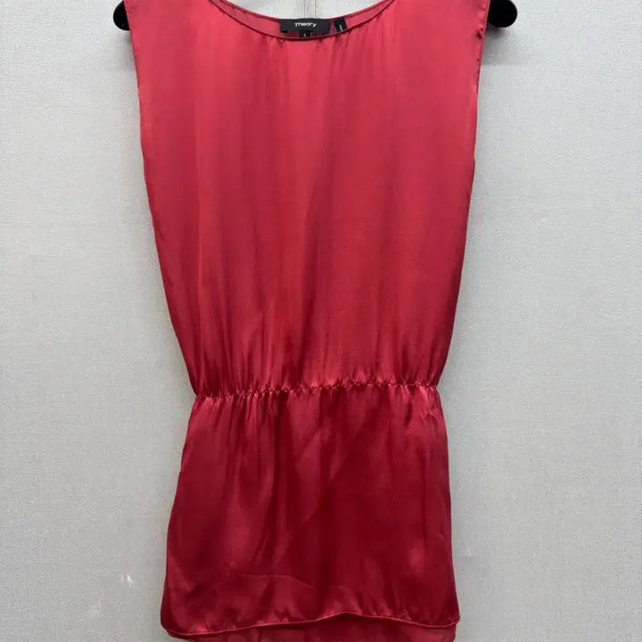 [BUNJANG] Theory 100% Silk Shirred Blouse / 띠어리 실크100 셔링 블라우스 (55)